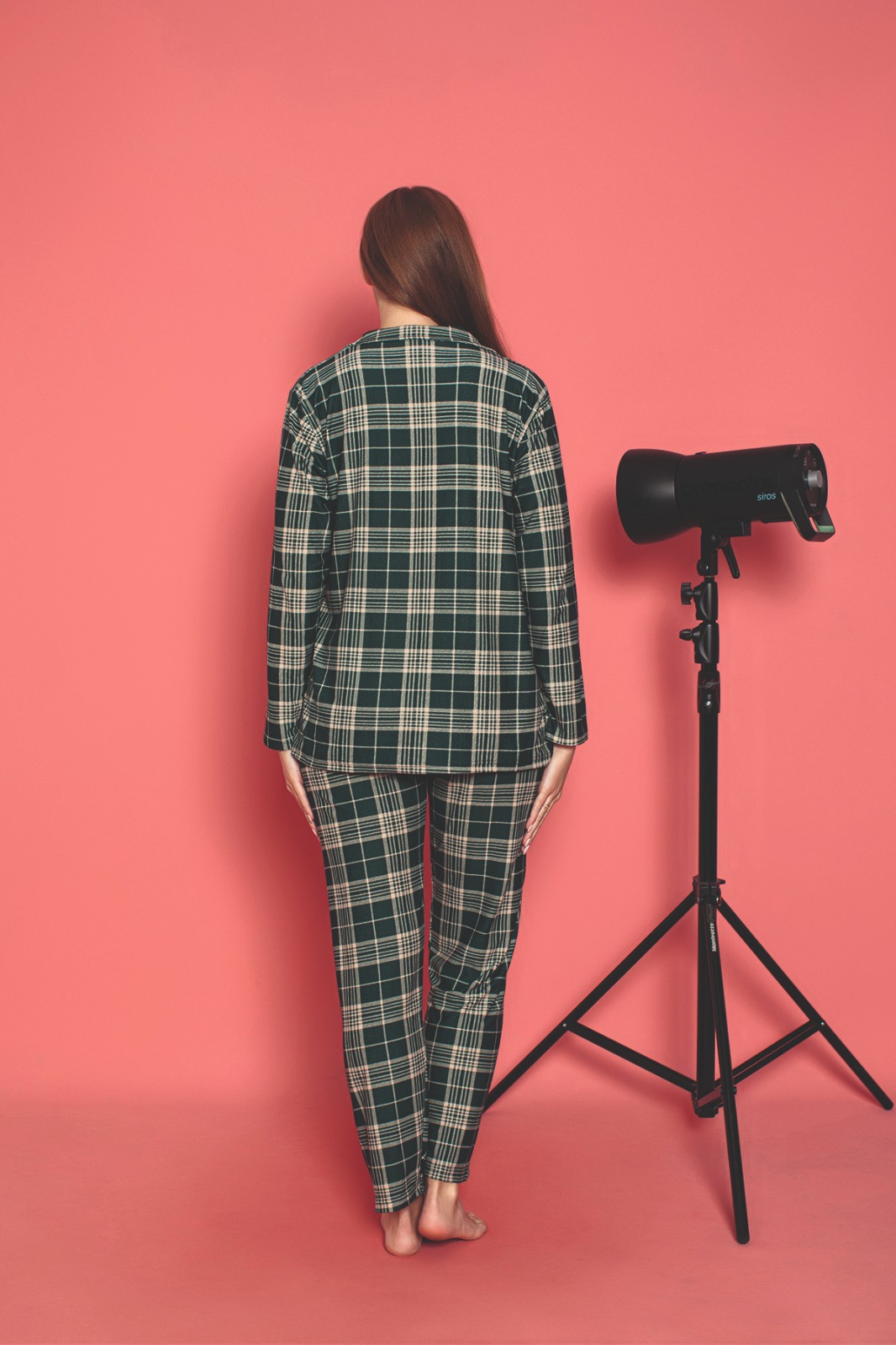 Ekose Önden Düğmeli Kadın Pijama Takımı Süet Kumaş HAKİ-XL Ekose Önden Düğmeli Kadın Pijama Takımı Süet Kumaş HAKİ-XL