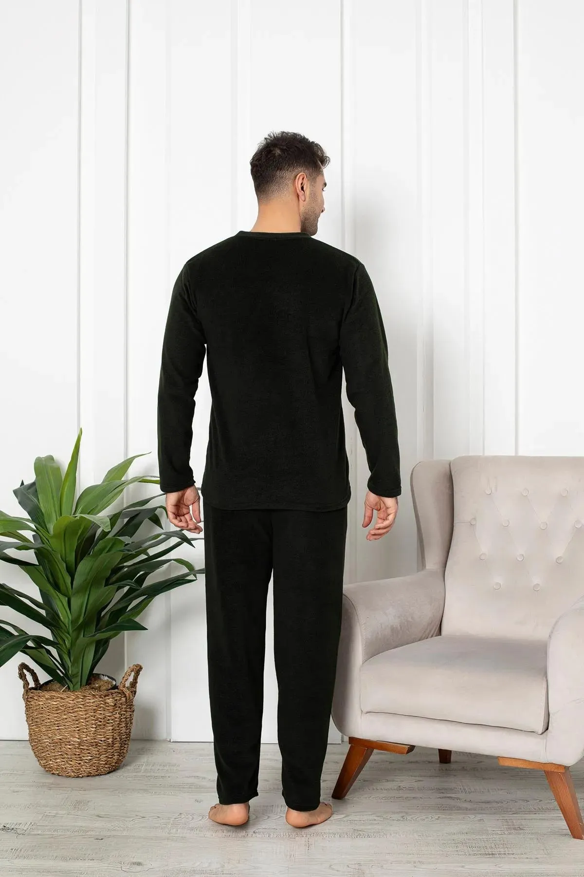Erkek Sıfır Yaka Polar Pijama Eşofman Takımı