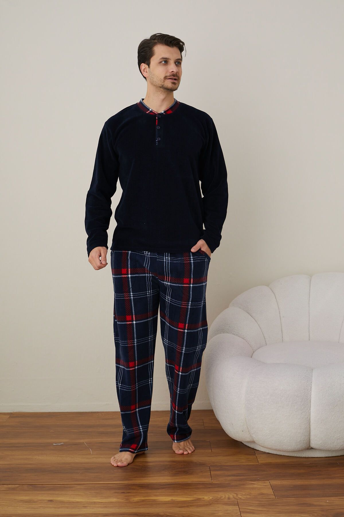Erkek Uzun Kollu Polar Kışlık Sıcak Tutan Pijama Takımı YENİ SEZON LACİVERT-EKOSE-M
