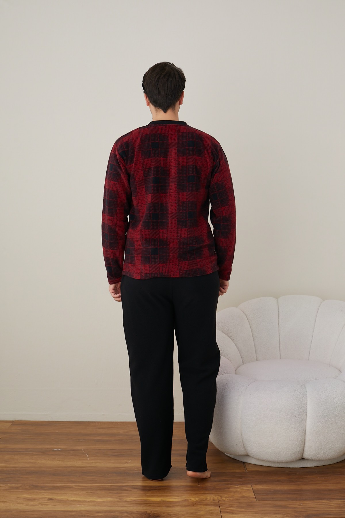 Erkek Uzun Kollu Polar Kışlık Sıcak Tutan Pijama Takımı YENİ SEZON SİYAH-L Erkek Uzun Kollu Polar Kışlık Sıcak Tutan Pijama Takımı YENİ SEZON SİYAH-L