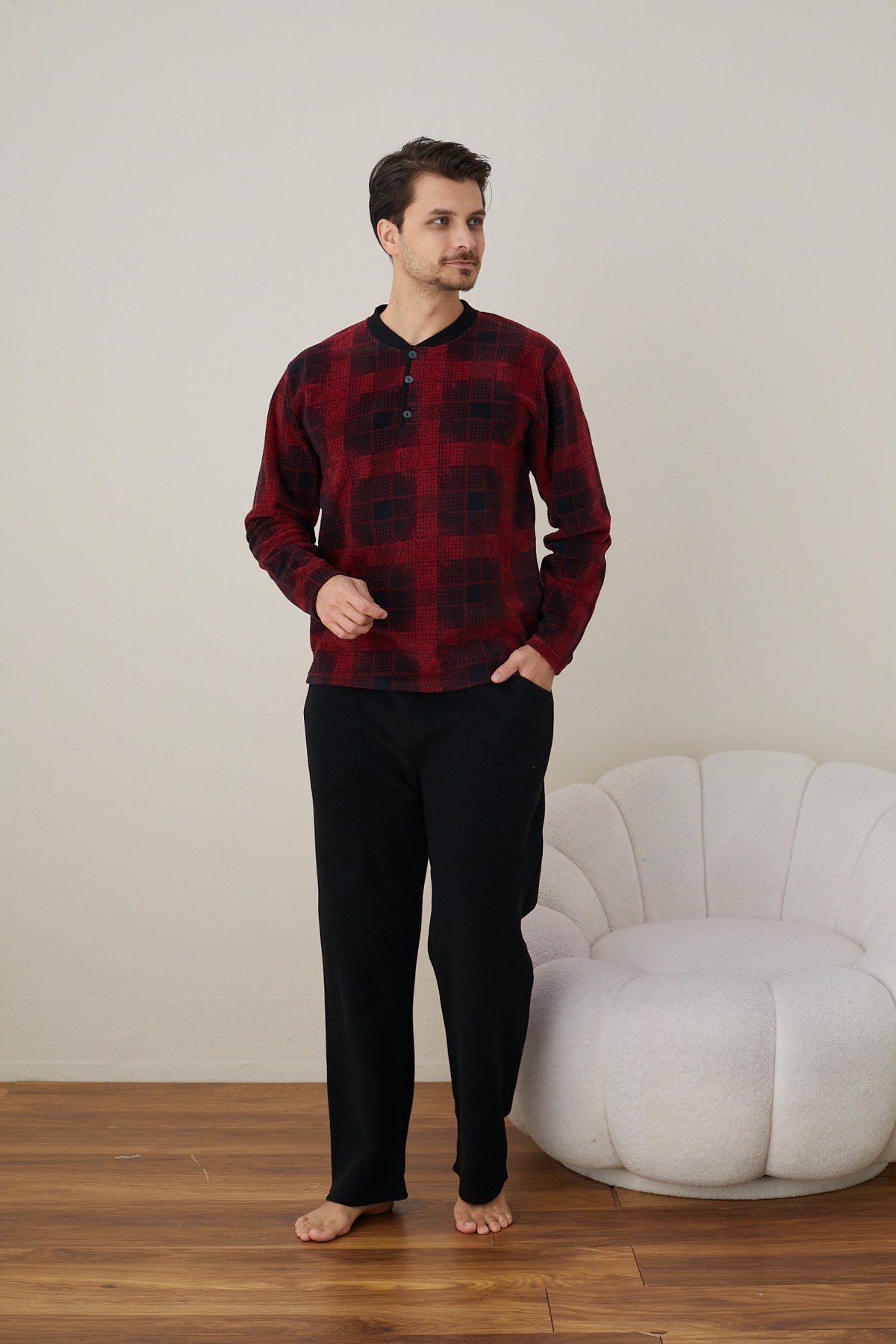 Erkek Uzun Kollu Polar Kışlık Sıcak Tutan Pijama Takımı YENİ SEZON SİYAH-M Erkek Uzun Kollu Polar Kışlık Sıcak Tutan Pijama Takımı YENİ SEZON SİYAH-M