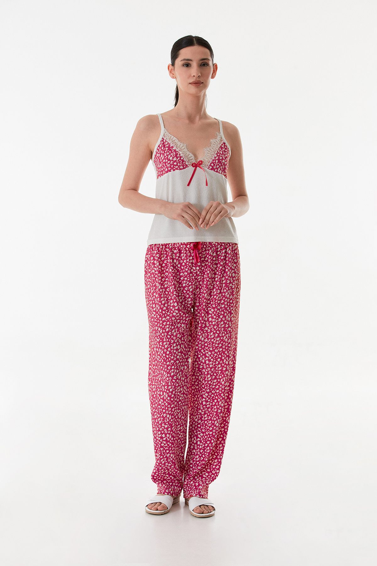 Kadın 3 lü Sabahlıklı Yazlık Kırınkıl Kumaş Pijama Gecelik Takımı Seti FUŞYA-XL