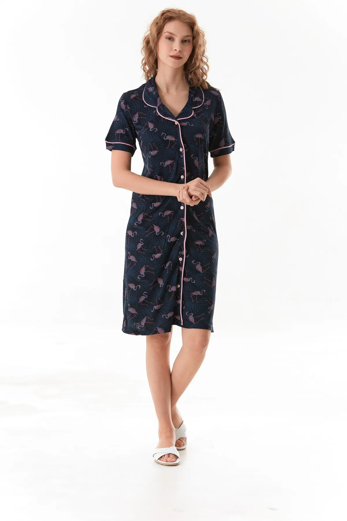 Kadın Boydan Düğmeli Viskon Kumaş Gecelik Elbise ( Uyku bandı Hediyeli ) LACİVERT-L Kadın Boydan Düğmeli Viskon Kumaş Gecelik Elbise ( Uyku bandı Hediyeli ) LACİVERT-L