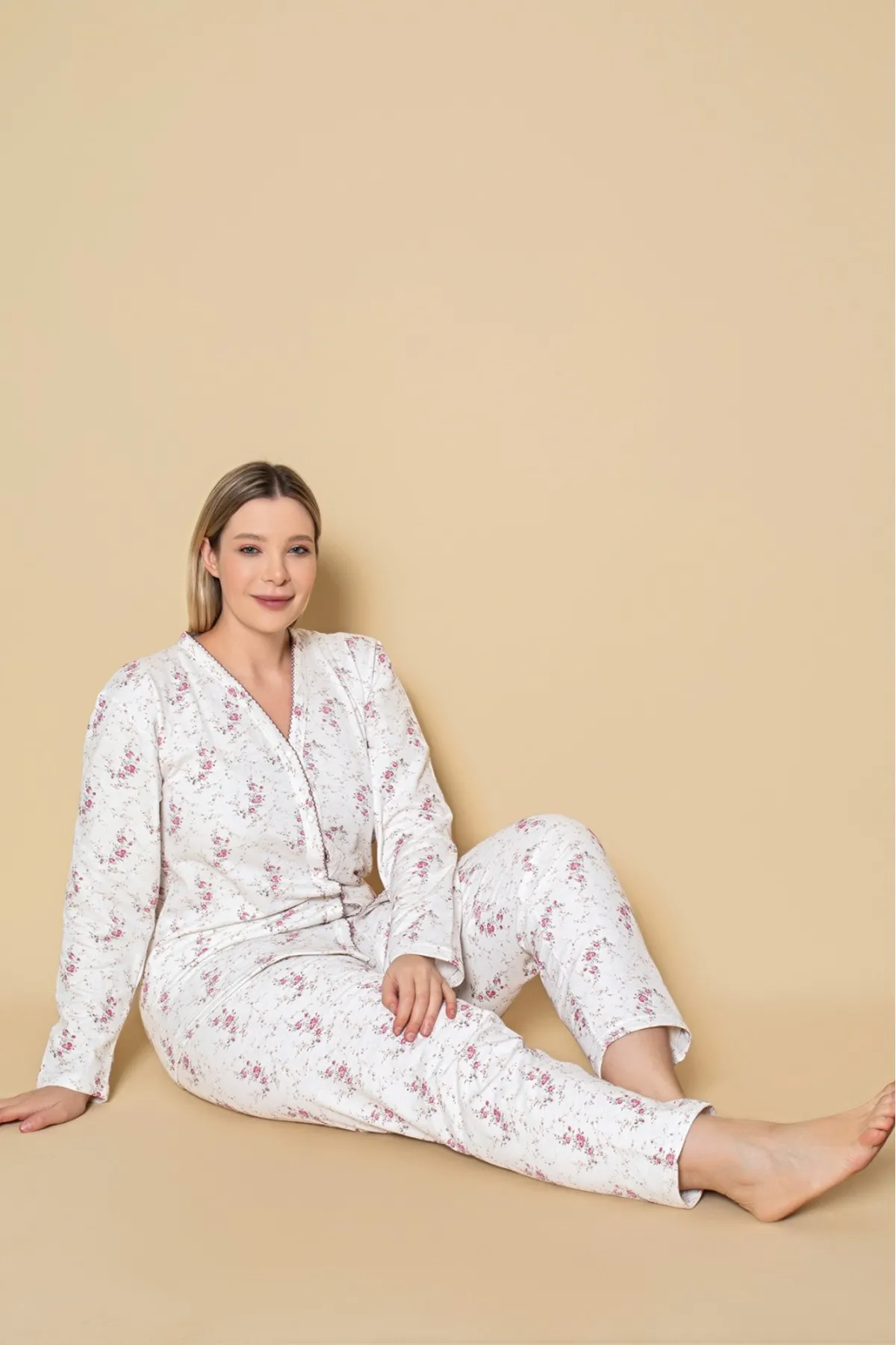Kadın Önden Düğmeli Battal 2 İplik İçi Şardonlu Pijama Takımı PEMBE-ÇİÇEKLİ-2XL