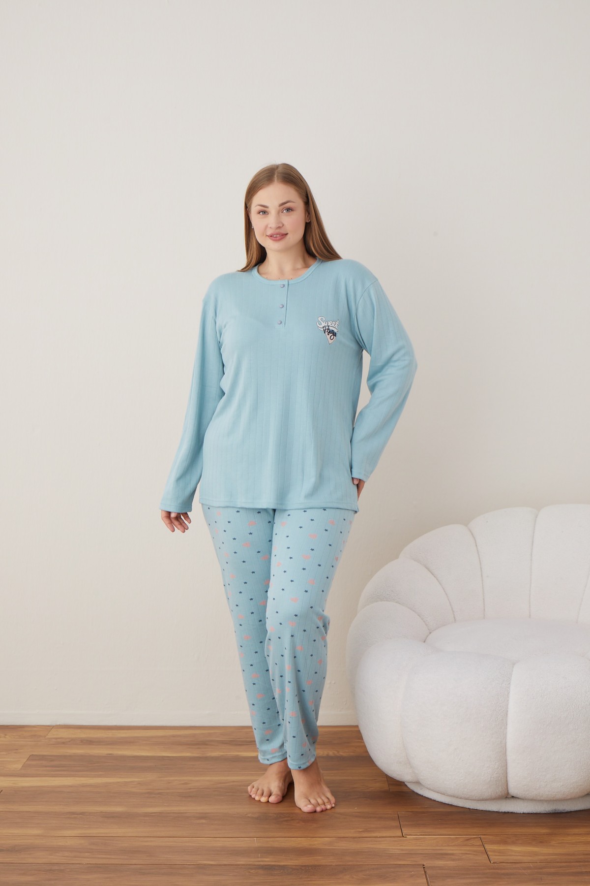 Kadın Raporlu İnterlok Kumaş Büyük Beden Düğmeli Pijama Takımı MAVİ-2XL Kadın Raporlu İnterlok Kumaş Büyük Beden Düğmeli Pijama Takımı MAVİ-2XL