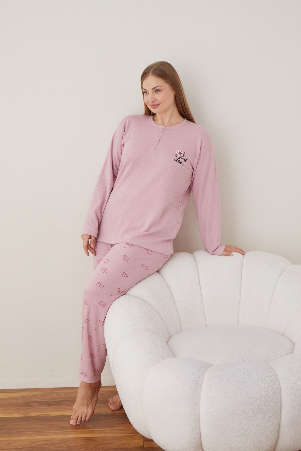 Kadın Raporlu İnterlok Kumaş Büyük Beden Düğmeli Pijama Takımı SOMON-5XL Kadın Raporlu İnterlok Kumaş Büyük Beden Düğmeli Pijama Takımı SOMON-5XL