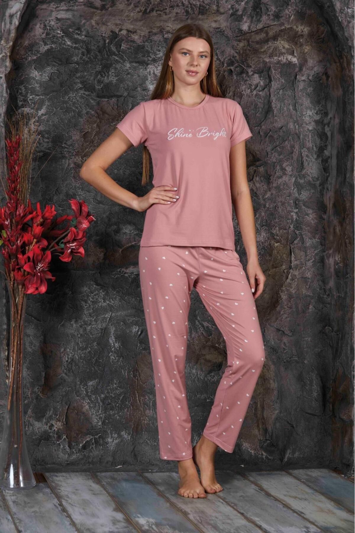 Kadın Sıfır Yaka Yazlık Kısa Kol Pijama Takımı YENİ SEZON Kadın Sıfır Yaka Yazlık Kısa Kol Pijama Takımı YENİ SEZON