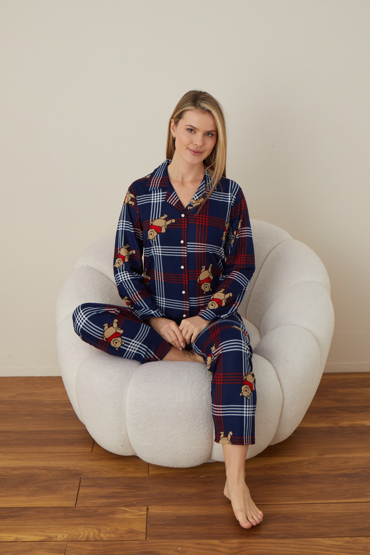 Önden Düğmeli Kadın Pijama Takımı Süet Kumaş LACİVERT-L Önden Düğmeli Kadın Pijama Takımı Süet Kumaş LACİVERT-L