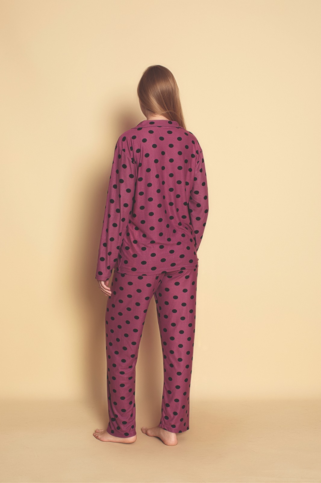 Önden Düğmeli Kadın Pijama Takımı Süet Kumaş MOR-M Önden Düğmeli Kadın Pijama Takımı Süet Kumaş MOR-M