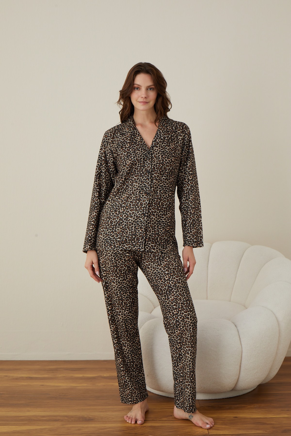 Önden Düğmeli Leopar Desen Kadın Pijama Takımı Süet Kumaş LEOPAR-XL