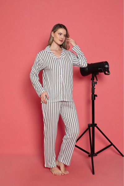Kadın Önden Düğmeli Kollu Yazlık Gömlek Model Pijama Takımı Yeni Sezon