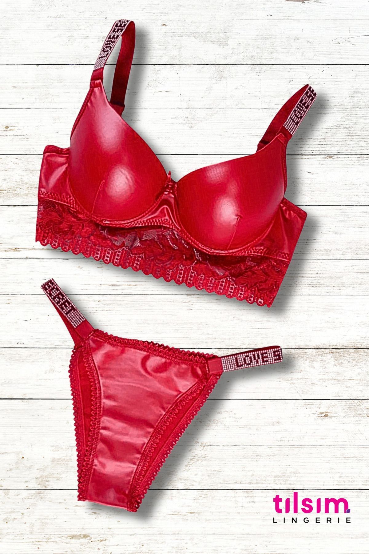 Tılsım Taşlı Deri Detaylı Dolgulu Sütyen Takım Kırmızı-75 Tılsım Taşlı Deri Detaylı Dolgulu Sütyen Takım Kırmızı-75